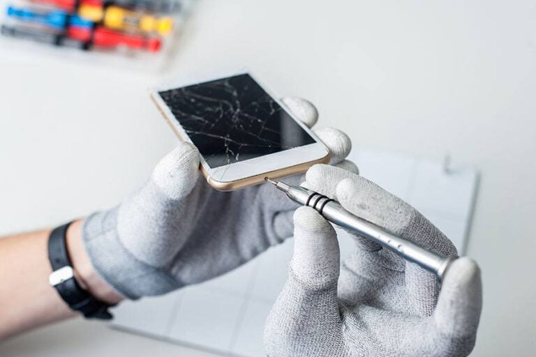 iphone repair Mumbai Apple Solution